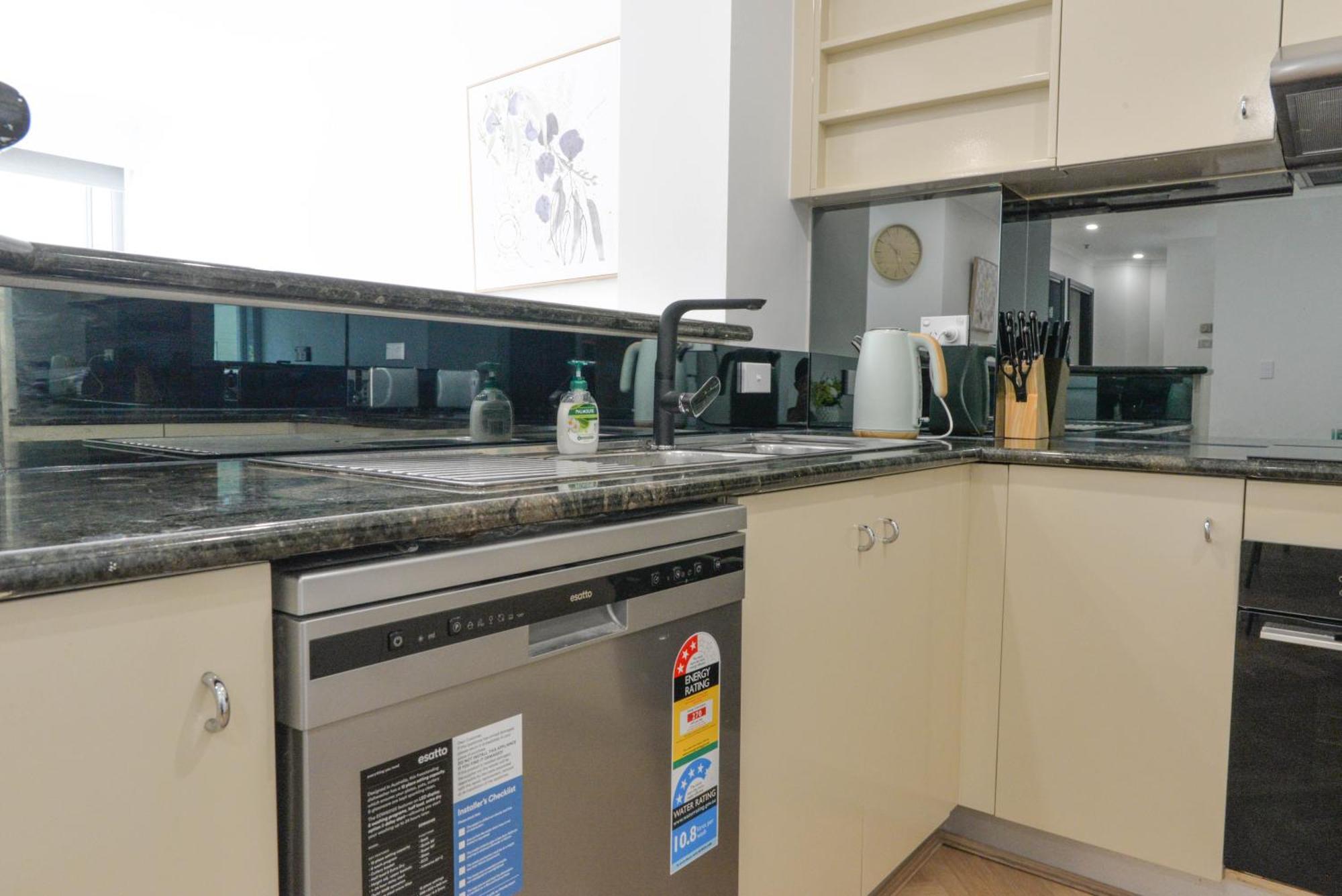 Great Location! Darling Harbour Superb 2Br Apt Сидней Экстерьер фото