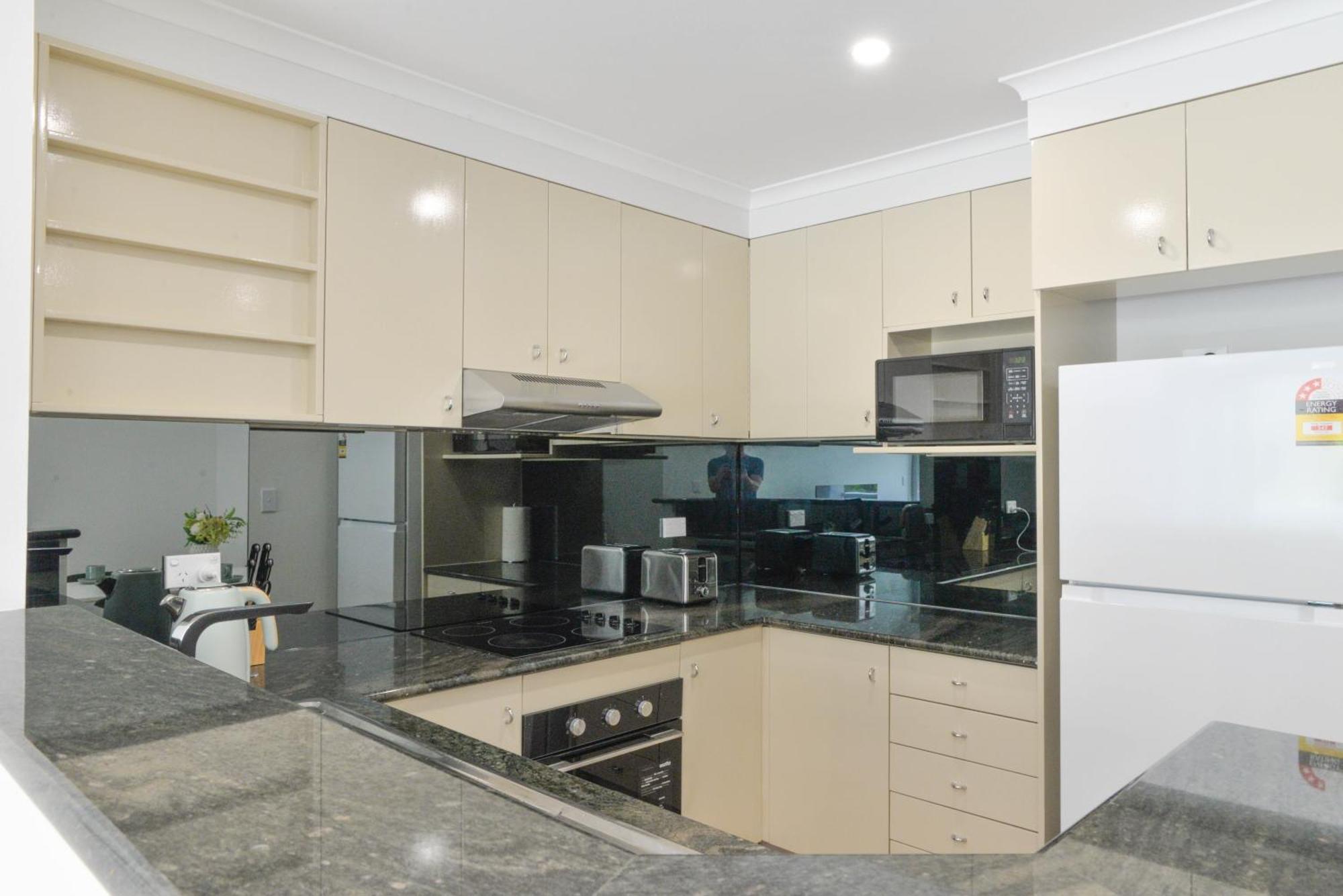 Great Location! Darling Harbour Superb 2Br Apt Сидней Экстерьер фото