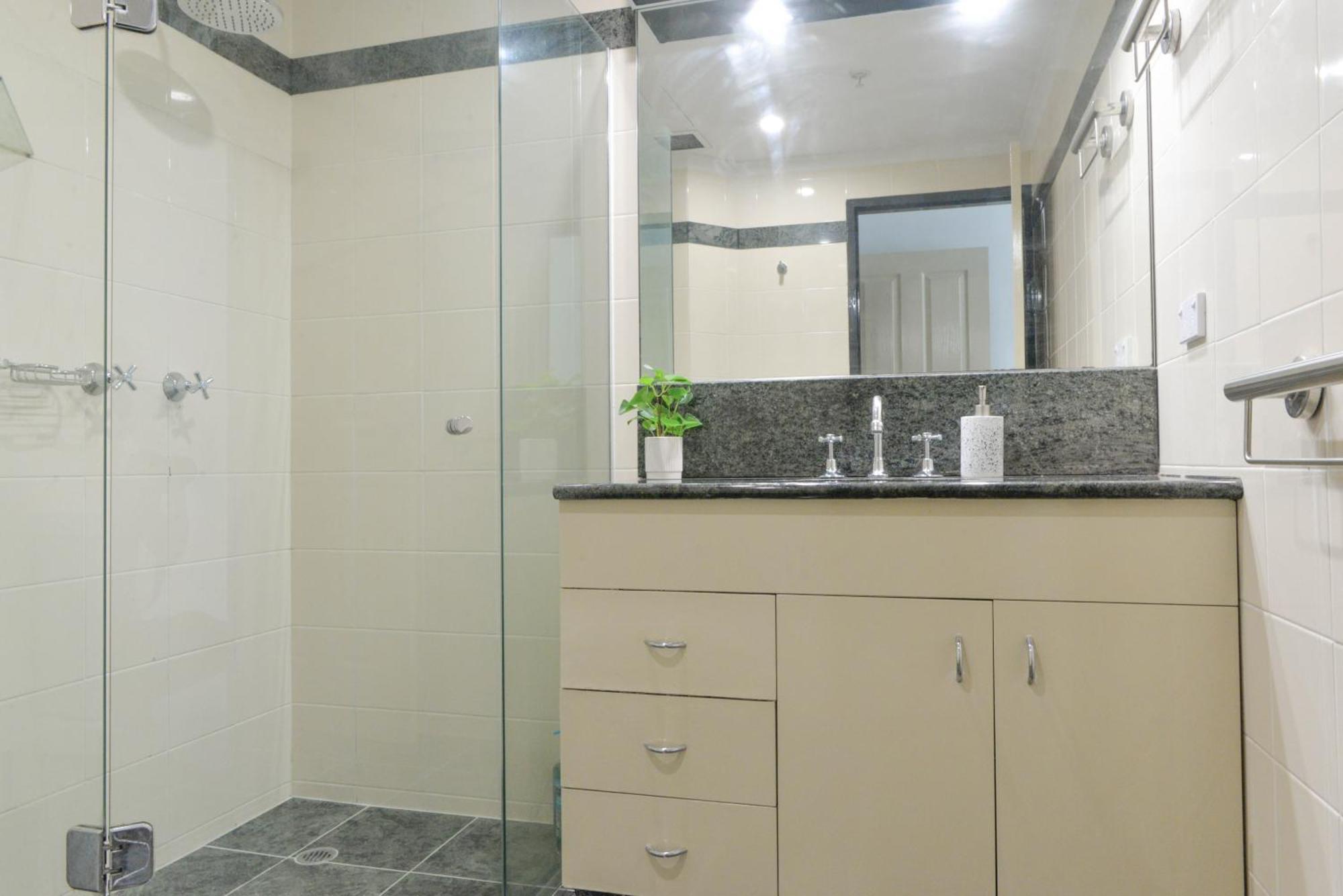 Great Location! Darling Harbour Superb 2Br Apt Сидней Экстерьер фото